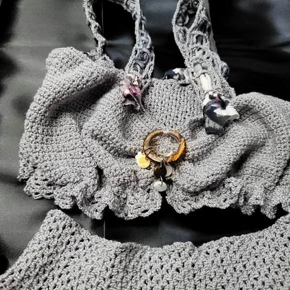 customizable size.  S/ M. THREAD WITH ELASTANE - Picture 3 of 5